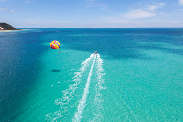 Moreton Island parasailing