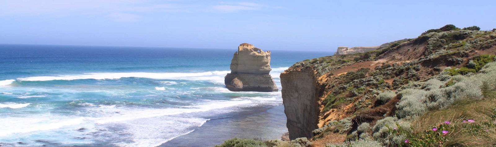 How long does it take to get to 12 Apostles from Melbourne?