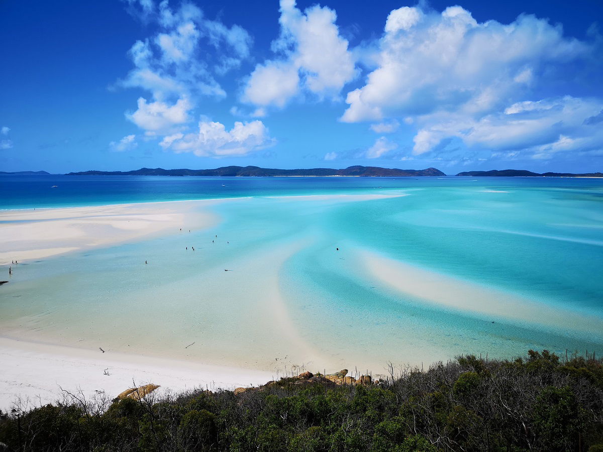 Why Whitehaven Beach is the best beach in Australia