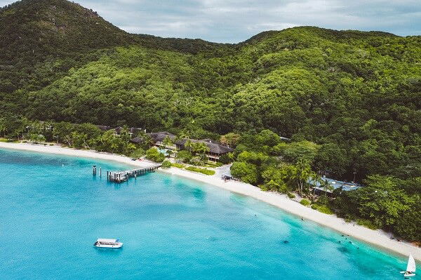 How Long Is The Boat Ride From Cairns To The Great Barrier Reef?