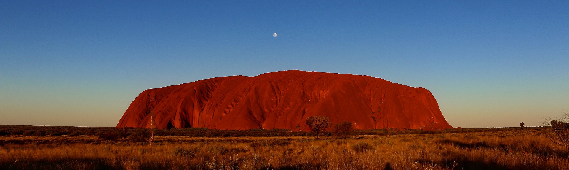 Where can I watch the sunset in Uluru?