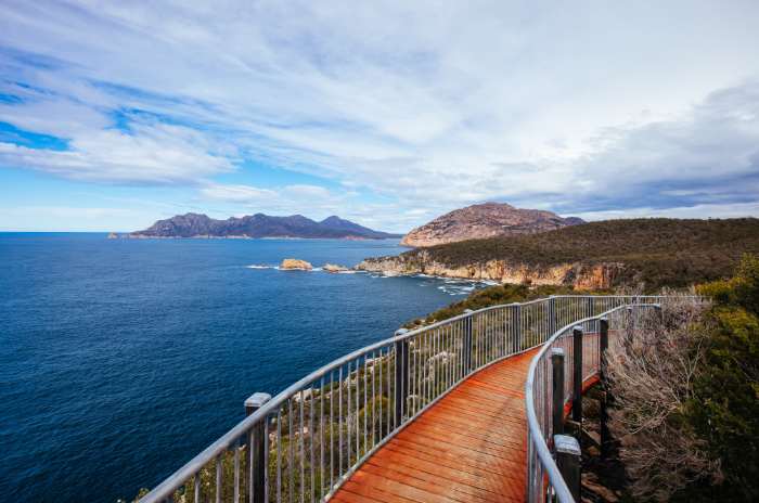 1 Day Wineglass Bay Tour from Hobart (3)
