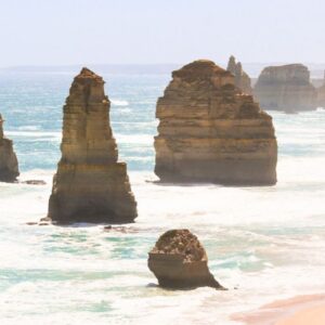 1 Day Great Ocean Road & 12 Apostles Deluxe Tour